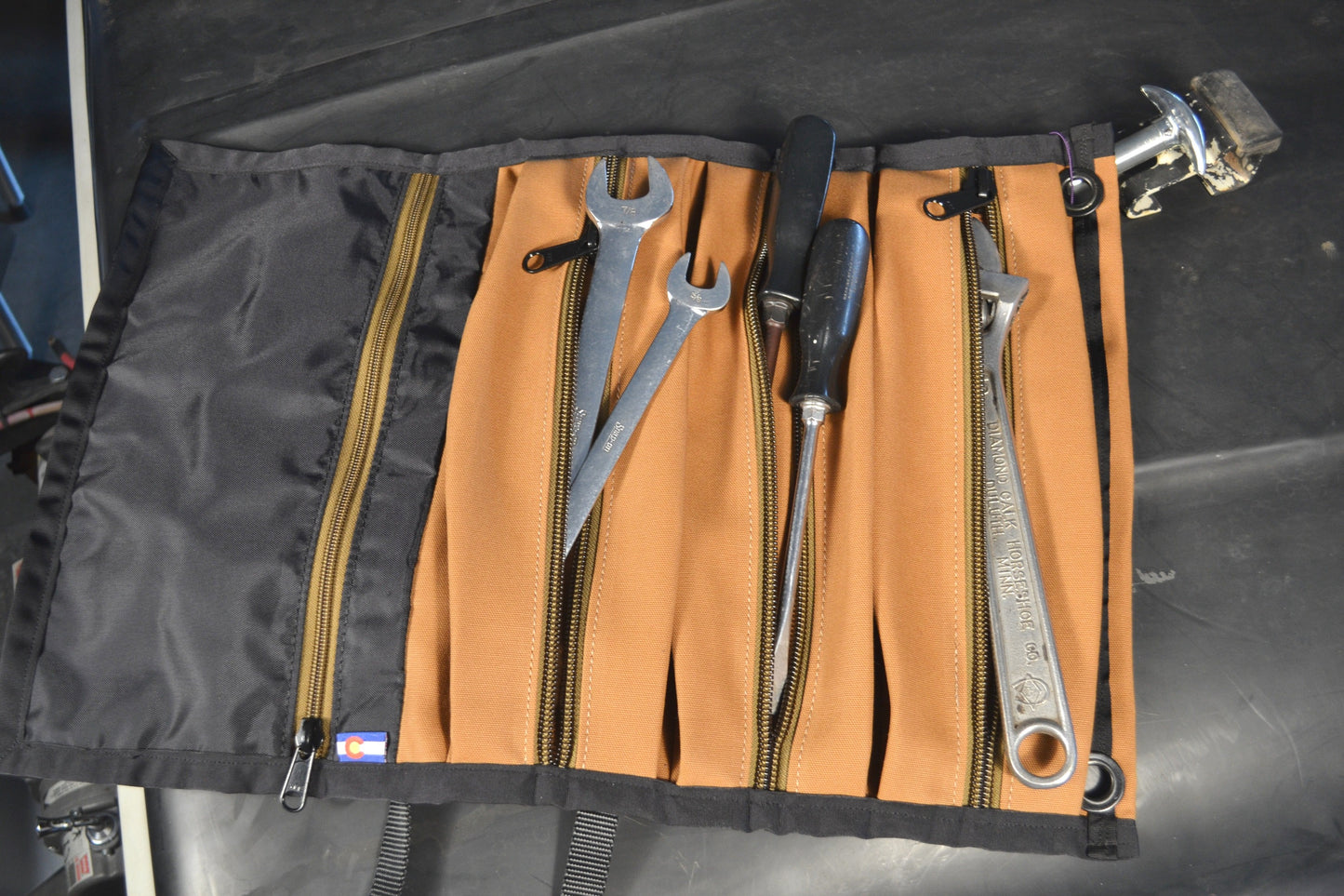Canvas Tool Roll